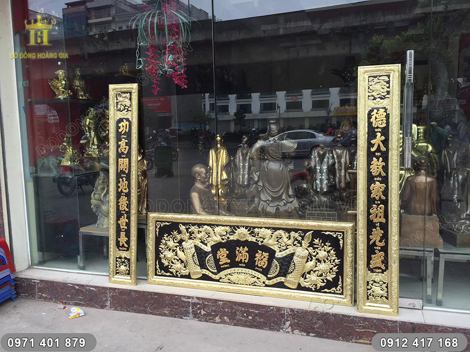ho&agrave;nh phi c&acirc;u đối d&aacute;t v&agrave;ng